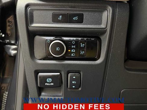Used 2023 Ford Expedition Max Limited AWD/4WD image 37