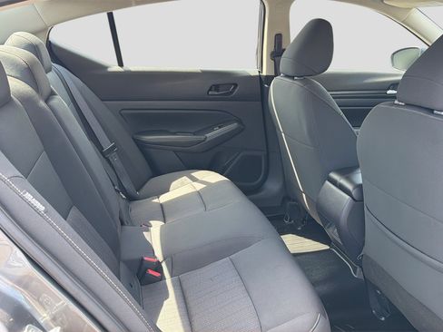 Used 2025 Nissan Altima 2.5 SV AWD/4WD image 25