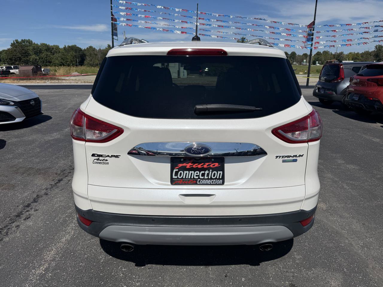 Used 2016 Ford Escape Titanium AWD/4WD image 5