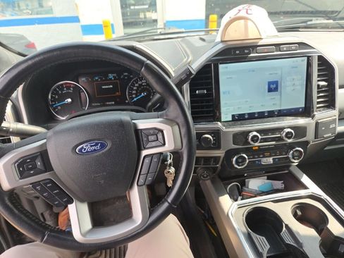 Used 2022 Ford F250 Lariat AWD/4WD image 19