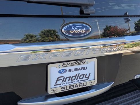 Used 2016 Ford Expedition EL Platinum AWD/4WD image 11