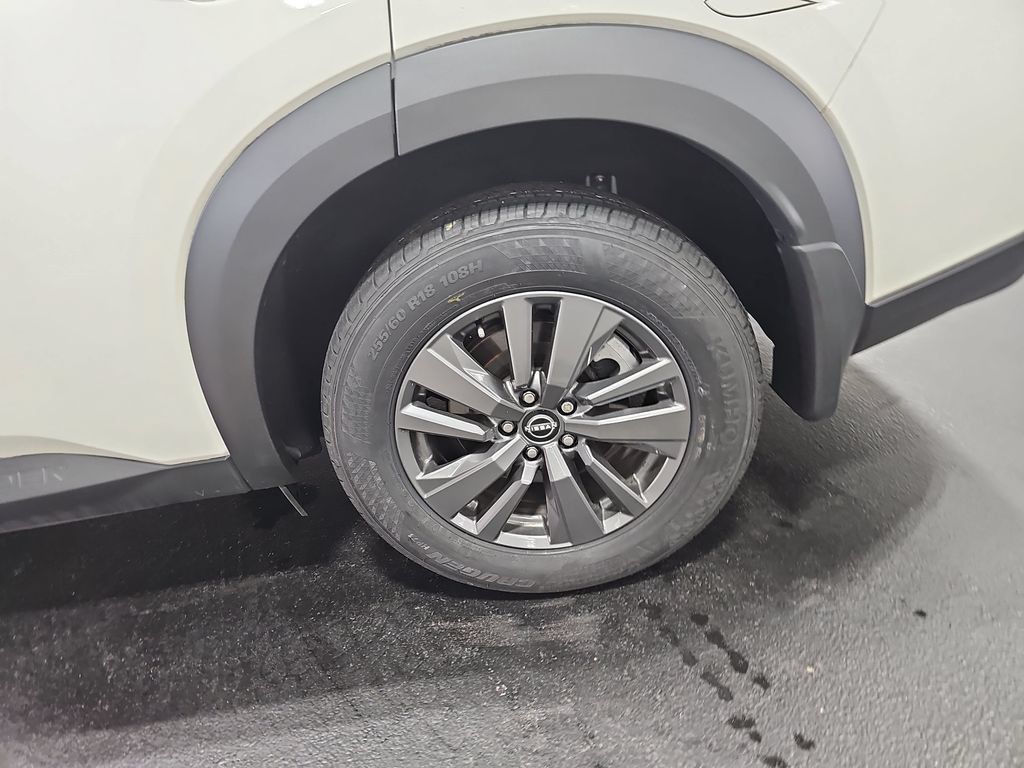Certified 2024 Nissan Pathfinder SV AWD/4WD image 32