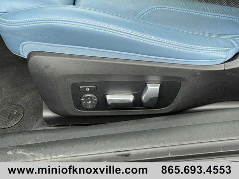 Used 2024 BMW M4 Competition image 12