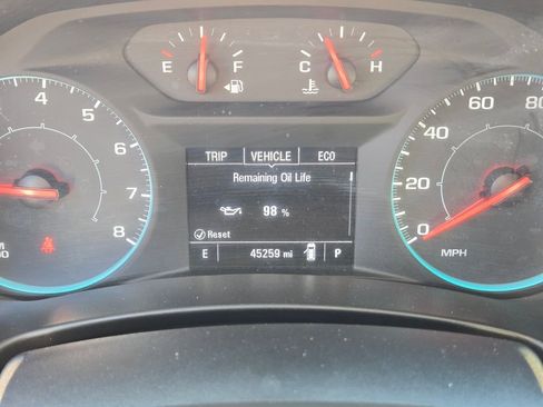 Used 2019 Chevrolet Equinox LS w/ LS Convenience Package image 18