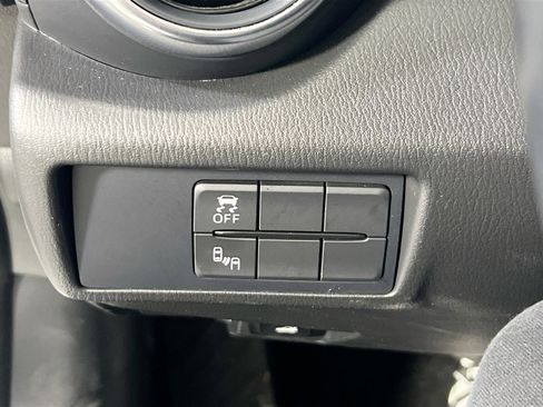 Used 2017 FIAT 124 Spider Abarth image 10