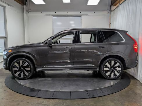 Used 2023 Volvo XC90 T8 Ultimate w/ Lounge Package AWD/4WD image 6