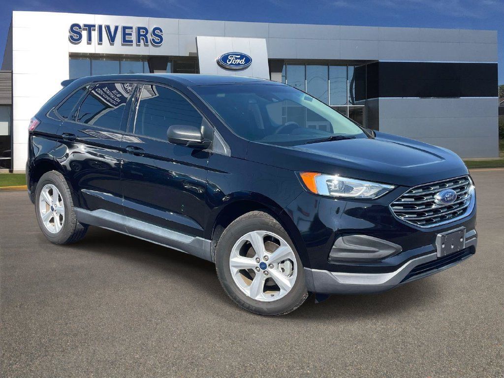 Used 2020 Ford Edge SE FWD image 1