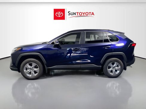 Used 2025 Toyota RAV4 XLE w/ Convenience Package image 7