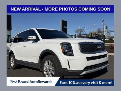 Used 2020 Kia Telluride LX image 1