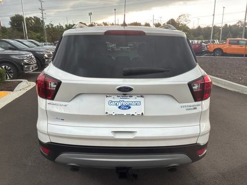 Used 2019 Ford Escape Titanium w/ U9j03 - Titanium Tow Package AWD/4WD image 6