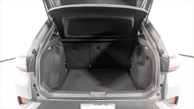 Used 2023 Volkswagen ID.4 2WD image 18