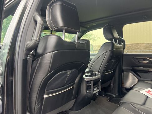 Used 2019 RAM 1500 Limited AWD/4WD image 14