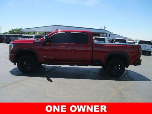 Used 2024 GMC Sierra 2500 AT4 w/ AT4 Premium Plus Package AWD/4WD image 13