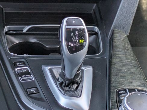 Used 2017 BMW 330i Sedan image 20