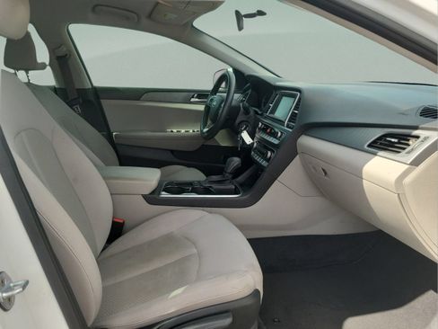 Used 2018 Hyundai Sonata SE FWD image 20