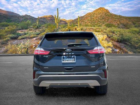 Used 2024 Ford Edge SEL AWD/4WD image 9