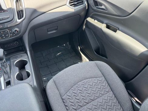 Used 2024 Chevrolet Equinox LT w/ LPO, Floor Liner Package FWD image 15