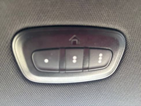 Used 2024 Jeep Wagoneer Series II w/ Flexible Seating Group RWD image 48