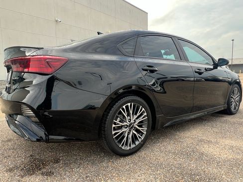 Used 2022 Kia Forte GT-Line image 9