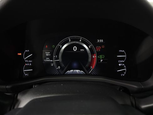 Used 2024 Lexus LX 600 4WD w/ Appearance Package image 23