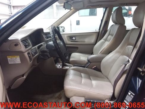 Used 1999 Volvo V70 Cross Country image 10