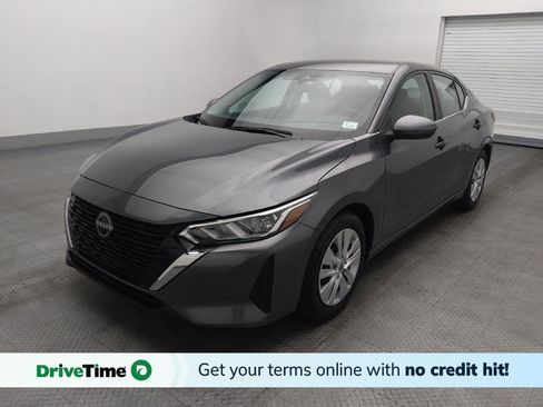 Used 2025 Nissan Sentra S image 1