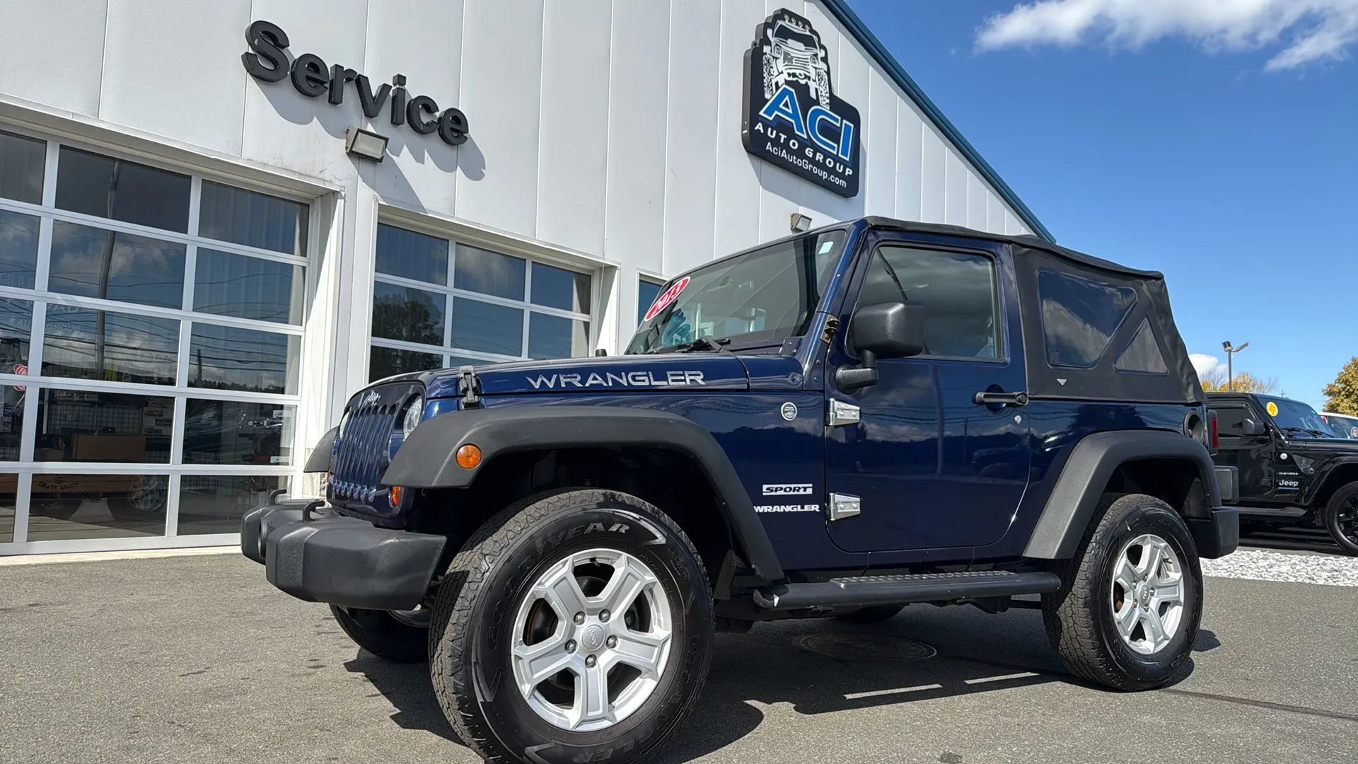 Used 2013 Jeep Wrangler Sport AWD/4WD image 33