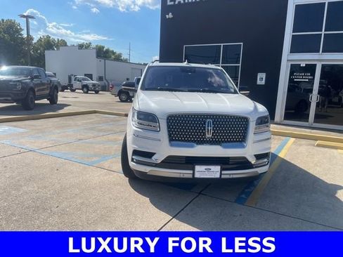 Used 2020 Lincoln Navigator L Reserve w/ Luxury Package image 2