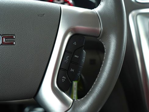 Used 2017 GMC Acadia Limited SLT image 29