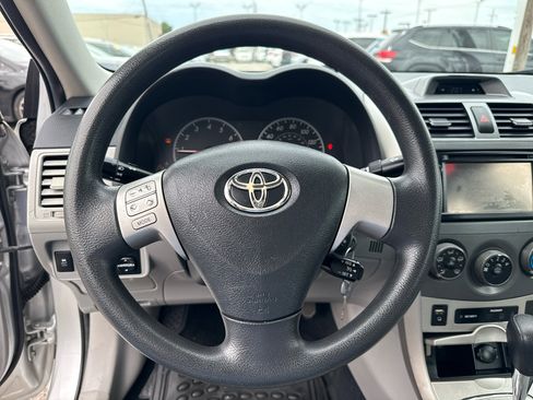 Used 2013 Toyota Corolla LE image 15