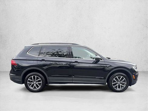 Used 2019 Volkswagen Tiguan SE FWD image 5