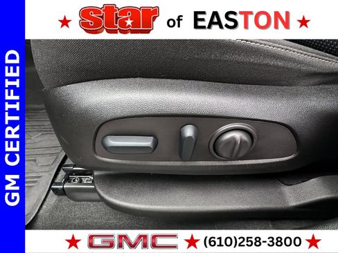 Certified 2023 GMC Acadia SLE w/ Driver Convenience Package image 18