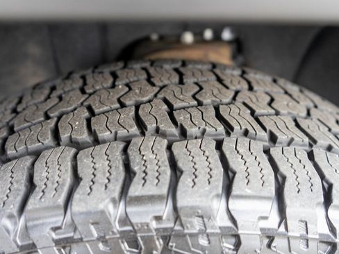 Used 2018 GMC Sierra 1500 Denali w/ Denali Ultimate Package image 38