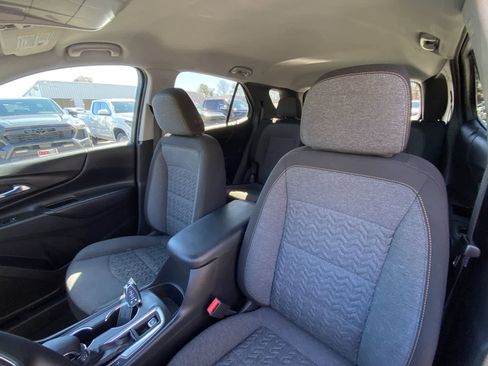 Used 2024 Chevrolet Equinox LT image 22