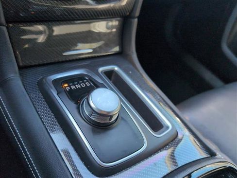 Used 2023 Chrysler 300 C image 14