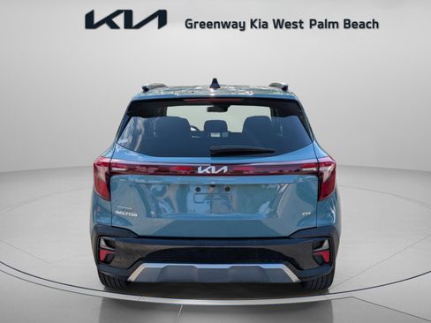 Certified 2024 Kia Seltos SX w/ SX Sunroof Package image 7