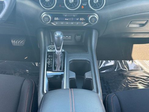 Used 2024 Nissan Sentra SR FWD image 16