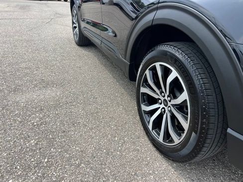 Certified 2024 Ford Explorer ST-Line w/ Class IV Trailer Tow Package AWD/4WD image 29