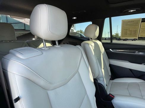 Used 2021 Cadillac XT6 Sport AWD/4WD image 29