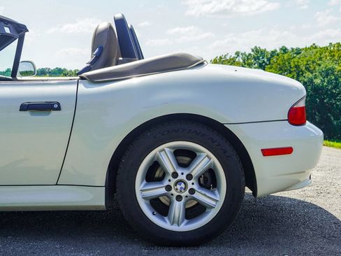 Used 2000 BMW Z3 2.5i image 5
