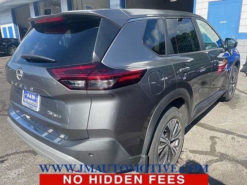 Used 2023 Nissan Rogue SV AWD/4WD image 4