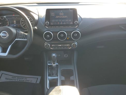 Used 2021 Nissan Sentra SV image 15