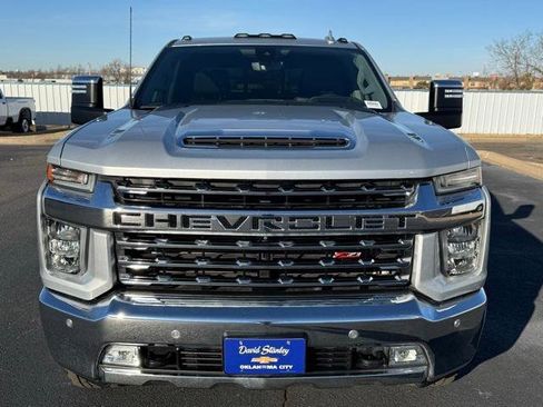 Used 2021 Chevrolet Silverado 3500 LTZ w/ LTZ Premium Package image 3
