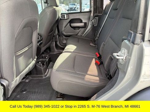 Used 2020 Jeep Wrangler Unlimited Sport image 26