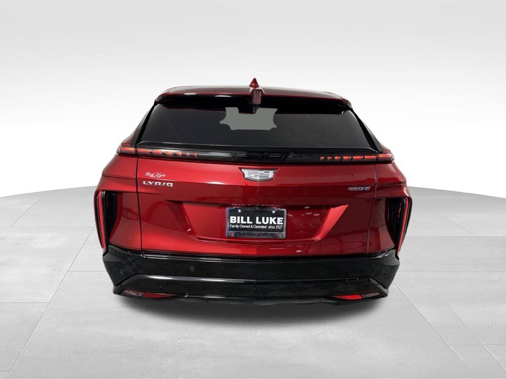 Used 2024 Cadillac Lyriq Sport RWD image 8