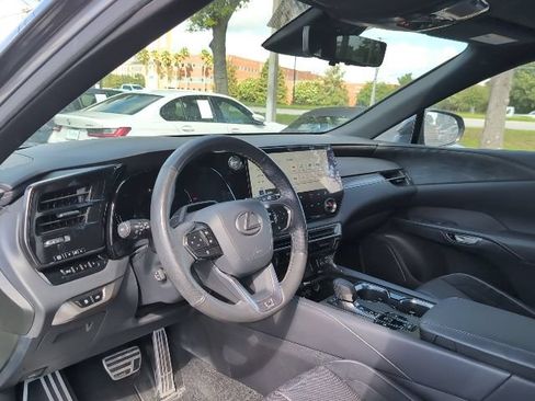 Used 2023 Lexus RX 500h F Sport w/ Accessory Package (Z1) AWD/4WD image 8