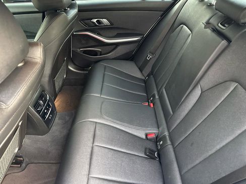 Used 2021 BMW 330i xDrive Sedan w/ Premium Package image 32