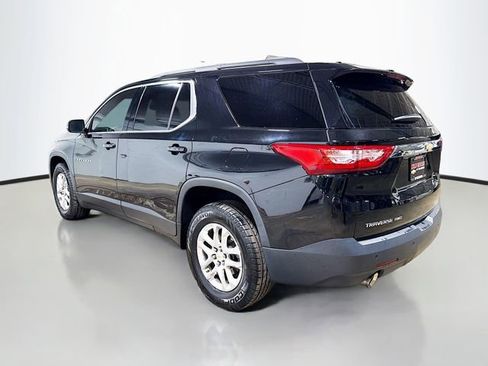 Used 2020 Chevrolet Traverse LT w/ Driver Confidence II Package image 9