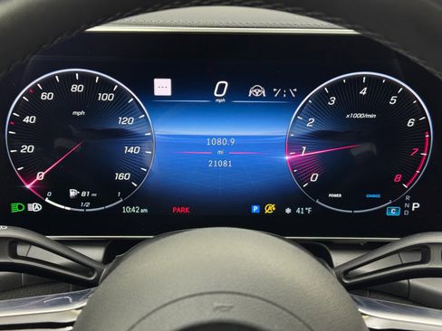 Used 2023 Mercedes-Benz GLC 300 w/ AMG Line image 22