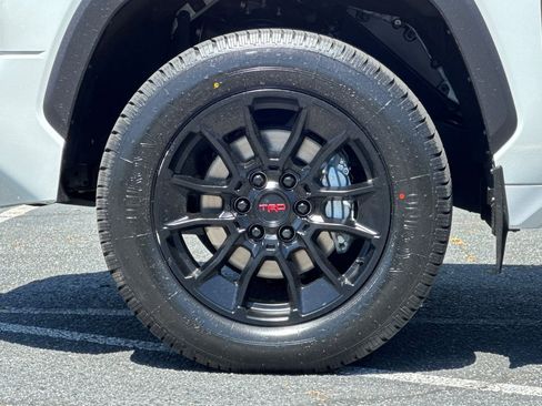 Used 2024 Toyota Tundra Limited w/ TRD Off-Road Package AWD/4WD image 26
